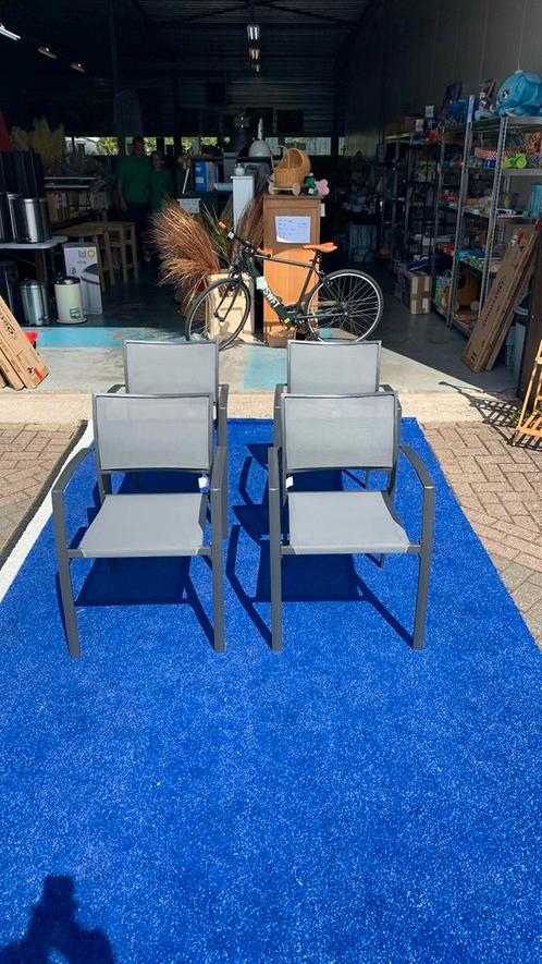 Outsunny set van 4 stoelen grijs 56x54x78 cm, Tuin en Terras, Overige Tuin en Terras, Nieuw, Ophalen
