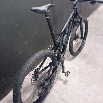 Fully MTB Ghost zwart.  beschikbaar voor biedingen