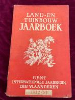 boek getiteld ; Land en tuinbouw jaarboek 1952-53., Gelezen, Ophalen of Verzenden