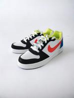 Nike court Borough low kids M38&38.5, Nieuw, Jongen of Meisje, Ophalen of Verzenden