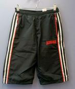Adidas donker blauwe sport broek bermuda capri 140 nr 35783, Kinderen en Baby's, Kinderkleding | Maat 140, Broek, Adidas, ., Ophalen of Verzenden