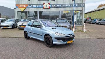 Peugeot 206 GTI 2.0-16V Airco nwe distributie, achteras gere beschikbaar voor biedingen