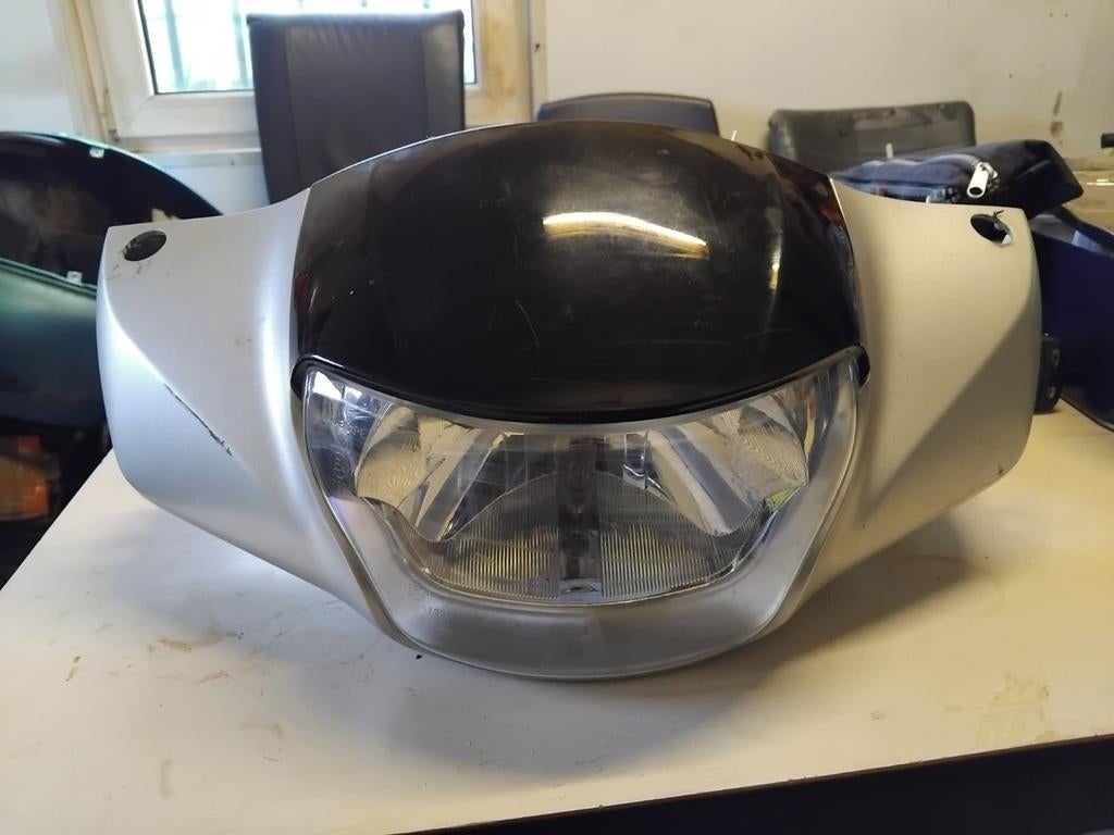 Peugeot tweet koplamp + stuurkap, Fietsen en Brommers, Brommeronderdelen | Scooters, Ophalen of Verzenden