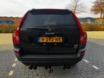 Volvo XC90 4.4 V8 Momentum | Youngtimer | Automaat | 7-perso, Auto's, Volvo, Gebruikt, 8 cilinders, 138 €/maand, Zwart