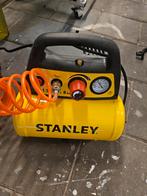 Stanley Compressor 6 Liter, Doe-het-zelf en Verbouw, Compressors, Mobiel, Gebruikt, 6 tot 10 bar, Ophalen of Verzenden