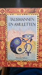 F. Nelson - Talismannen en amuletten, Ophalen of Verzenden, Zo goed als nieuw, F. Nelson