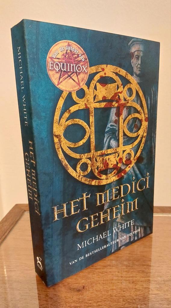 Het Medici Geheim - Michael White, Boeken, Thrillers, Gelezen, Ophalen of Verzenden