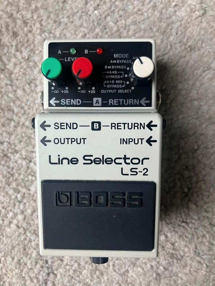 BOSS LS-2 - Line Selector - incl. doos, Muziek en Instrumenten, Effecten, Zo goed als nieuw, Overige typen, Ophalen of Verzenden