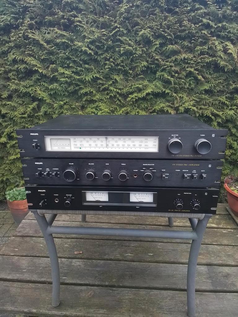Philips voor en eind versterker+tuner, Audio, Tv en Foto, Versterkers en Receivers, Ophalen, Zo goed als nieuw, Overige merken