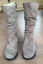 Rieker suede laarzen maat 37, Kleding | Dames, Schoenen, Hoge laarzen, Bruin, Ophalen of Verzenden, Gedragen