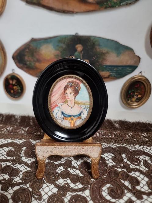 Oud hand getekend schilderijtje jonge vrouw dame tekening, Antiek en Kunst, Curiosa en Brocante, Ophalen of Verzenden