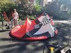 Nobile 555 12m kite + board Kiteset, Watersport en Boten, Kitesurfen, Ophalen, Gebruikt, Kitesurf-set, Twintip