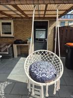 mooie hang schommel,  met haken en kussen *56*, Ophalen, Zo goed als nieuw, Overige materialen