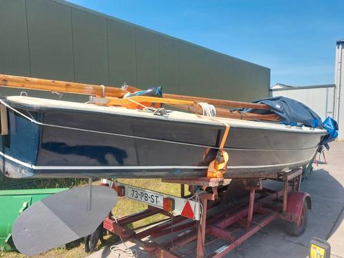 Pol Valk in goede staat witte zeilen met rolfok, Watersport en Boten, Open zeilboten, Zo goed als nieuw, 6 meter of meer, Polyester