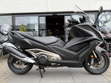 Kymco AK550 cc motorscooter BTW beschikbaar voor biedingen