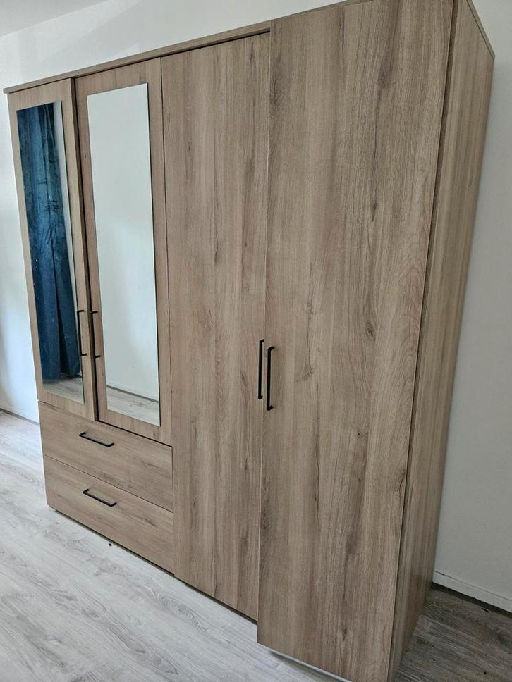 Kledingkast met lades - 180x200x55 cm - Gedemonteerd, Huis en Inrichting, Kasten | Kledingkasten, Ophalen