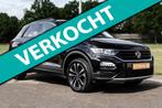 Volkswagen T-ROC 1.5 TSI Automaat Navigatie, 1254 kg, Stof, 4 cilinders, 150 pk
