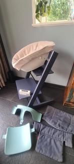 Tripp trapp van Stokke. Met babysit en newborn set. Blauw, Kinderen en Baby's, Kinderstoelen, Ophalen, Zo goed als nieuw, Meegroeistoel