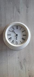 Metalen wandklok New Gate Clock Co, Huis en Inrichting, Ophalen of Verzenden, Zo goed als nieuw, Wandklok
