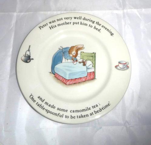 Wedgwood Beatrix Potter bordje Peter Rabbit, Huis en Inrichting, Keuken | Servies, Zo goed als nieuw, Bord(en), Overige stijlen
