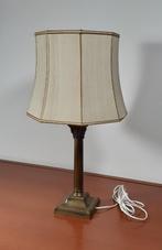 TAFELLAMP KLASSIEK BRONS jaren 70, Overige materialen, 50 tot 75 cm, Jaren 70/80, Ophalen of Verzenden