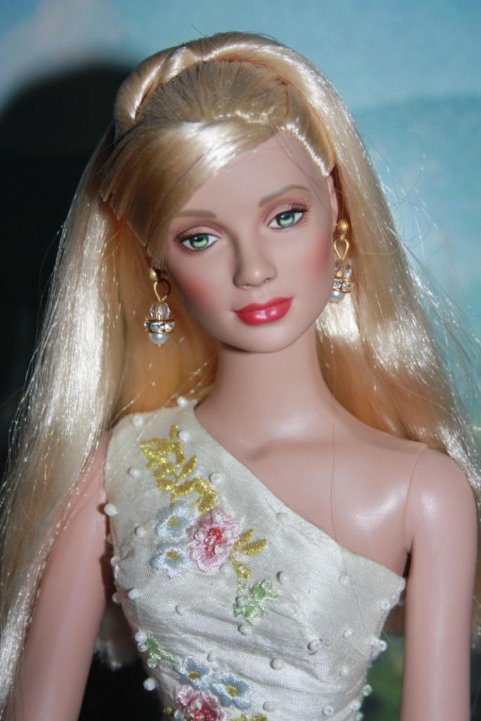 Tyler Wentworth-model Angelina van Robert Tonner, Verzamelen, Poppen, Pop, Ophalen of Verzenden