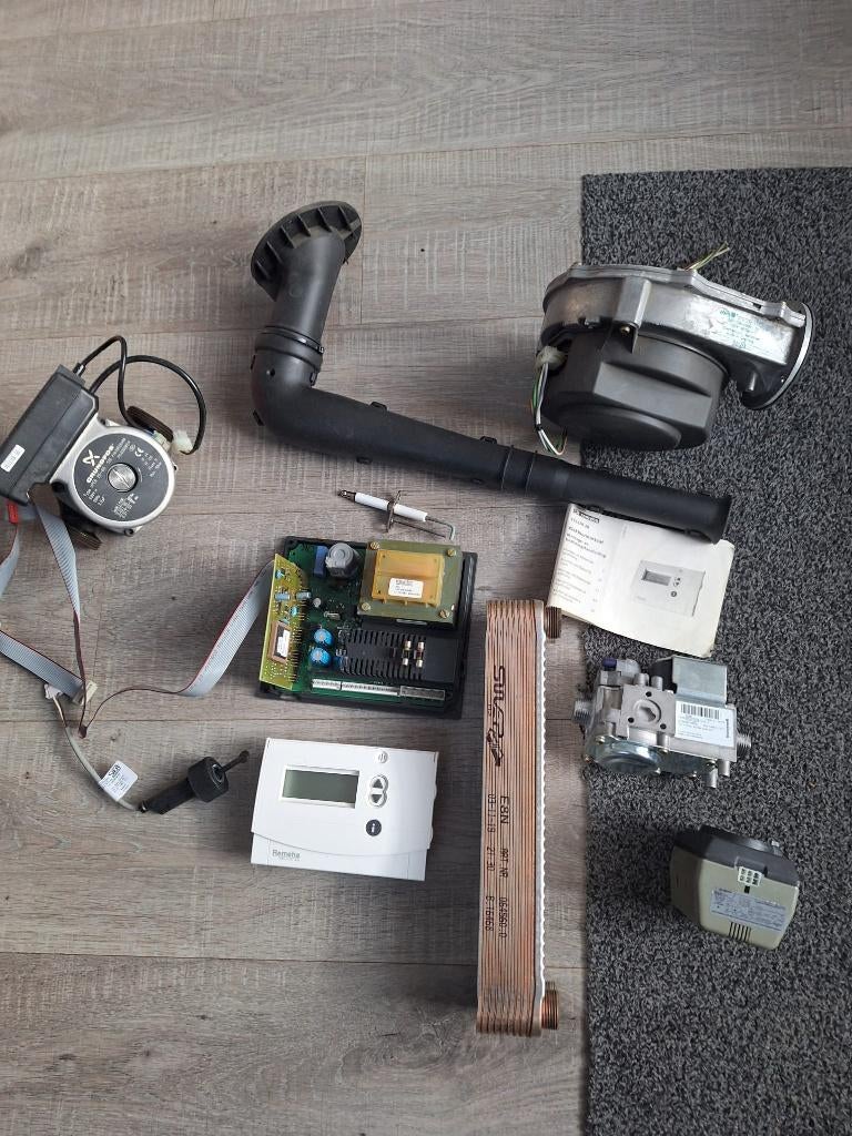 Remeha quinta onderdelen, Ophalen, 30 tot 80 cm, Gebruikt, Cv-ketel of Combi-ketel