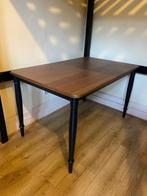 Bureau van kunststof hout en stalen poten, Ophalen, Gebruikt, Bureau