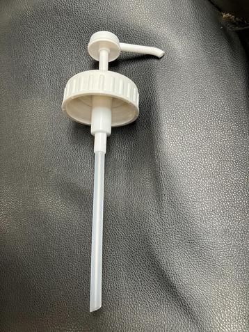 Dispenser pomp beschikbaar voor biedingen