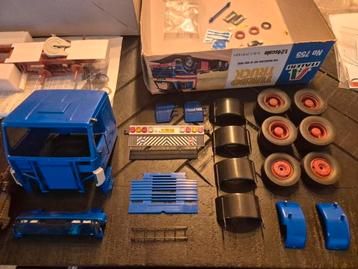 Italeri nr 755 scania 2 serie. Costum parts etc. beschikbaar voor biedingen