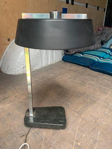 Tafellamp Bureaulamp Hala Zeist H.T.J.A. Busquet jaren 50. beschikbaar voor biedingen