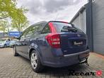 Kia Ceed - 1.6 X-tra ISG/APK27/Airco/trekhaak/ZeerMooi/APK 2, Auto's, Kia, Voorwielaandrijving, Gebruikt, 1591 cc, 4 cilinders