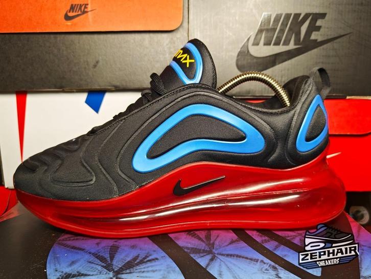 Nike Air Max 720 'Black/Hyper Royal' EU45 2019, Kleding | Heren, Schoenen, Gedragen, Sneakers of Gympen, Zwart, Ophalen of Verzenden