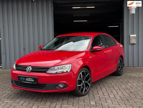 Volkswagen JETTA 1.4 TSI Highline CarPlay l PDC | Navi, Auto's, Volkswagen, Bedrijf, Te koop, Jetta, ABS, Airbags, Airconditioning