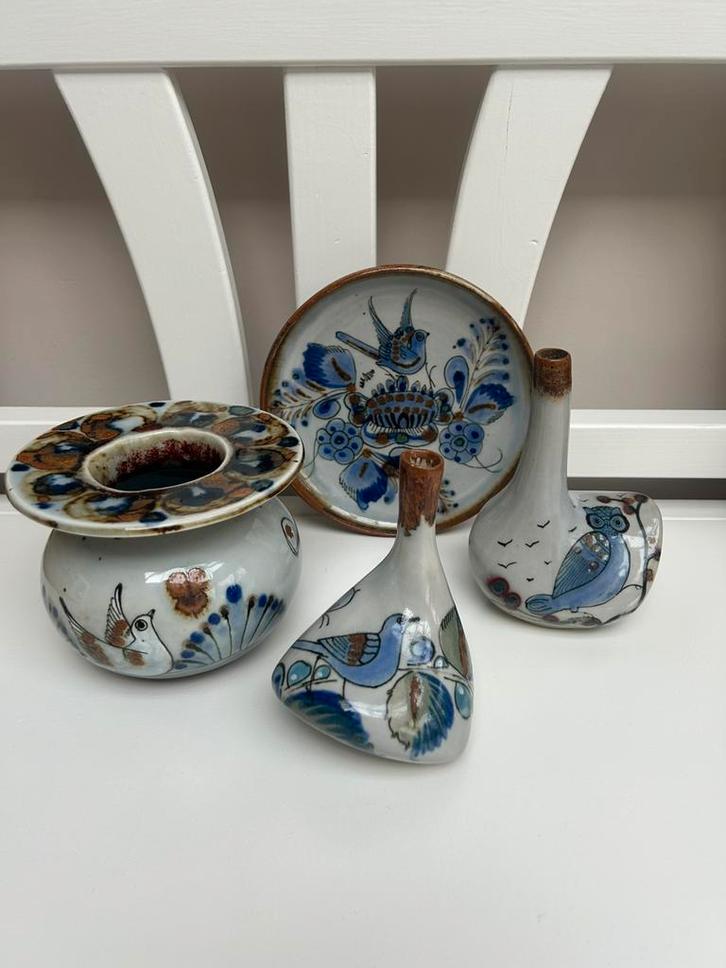 Handbeschilderde aardewerk set, Antiek en Kunst, Antiek | Vazen, Ophalen of Verzenden