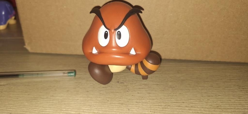Goomba poppetje super Mario nintendo (26226), ., Ophalen of Verzenden, Zo goed als nieuw, .