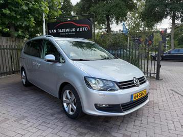 Volkswagen Sharan 1.4 TSI Highline Xenon Pano Clima 5 Pers S beschikbaar voor biedingen