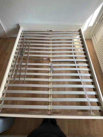 Tweepersoons bedframe 160x200