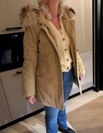 Woolrich Jas maat XL. Goud, Kleding | Dames, Overige kleuren, Maat 46/48 (XL) of groter, Ophalen of Verzenden, Zo goed als nieuw