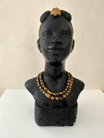 Buste afrikaanse vrouw met gouden ketting en gouden haarstuk, Ophalen of Verzenden