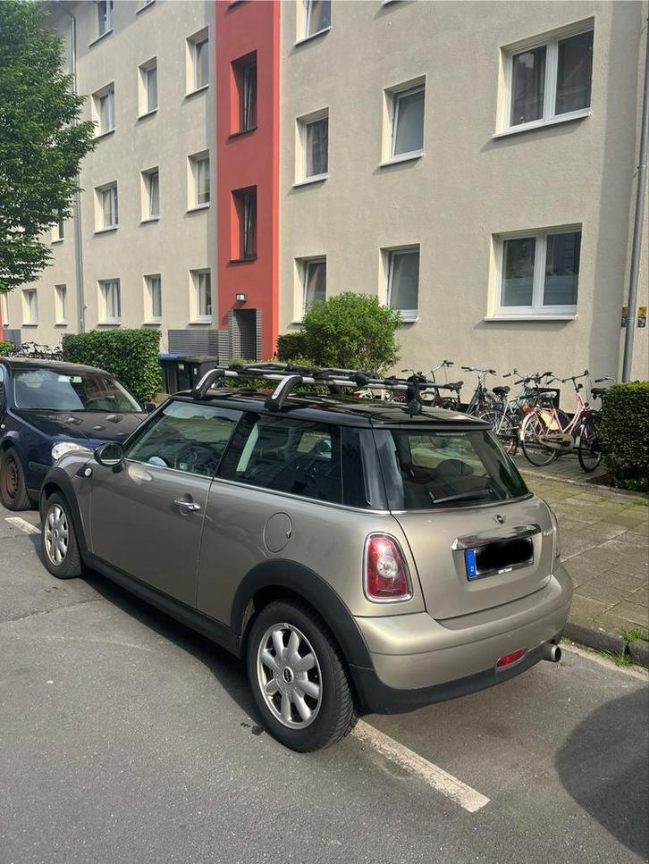 MINI-dakdrager + twee Thule FreeRide 532-fietsendragers, Auto diversen, Dakdragers, Zo goed als nieuw, Ophalen of Verzenden