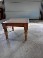 Eikenhouten tafeltje - 62x62 cm, Ophalen