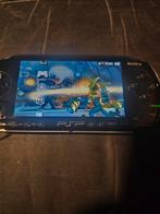 Te koop psp met 18 games 2 geheugenkaarten en adapter, Gebruikt, Ophalen of Verzenden, PSP, Met games