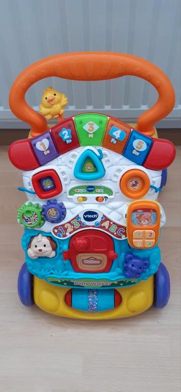 Vtech loopwagentje met geluid en licht.
Ziet heel netjes uit beschikbaar voor biedingen