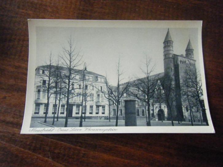 W28 - Maastricht - OL Vrouweplein - 1913 - Mooie oude kaart, Verzamelen, Ansichtkaarten | Nederland, Limburg, Voor 1920, Ophalen of Verzenden