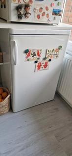 Koelkast (koel-/vriescombinatie) – Goed onderhouden, Witgoed en Apparatuur, Koelkasten en IJskasten, Ophalen, Gebruikt, Minder dan 85 cm