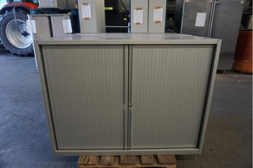 Archiefkast Voorraadkast Garagekast Kast Metalen kast beschikbaar voor biedingen