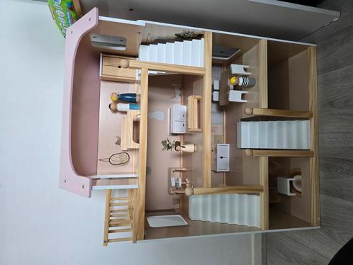 GROOT HOUTEN POPPENHUIS | INCL. POPPENMEUBELS, Kinderen en Baby's, Speelgoed | Poppenhuizen, Zo goed als nieuw, Ophalen
