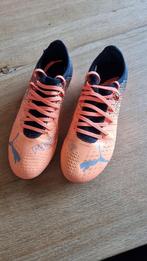 voetbalschoenen Puma maat 39, Sport en Fitness, Voetbal, Ophalen of Verzenden, Zo goed als nieuw, Schoenen