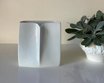 Rosenthal Owl vaas beschikbaar voor biedingen